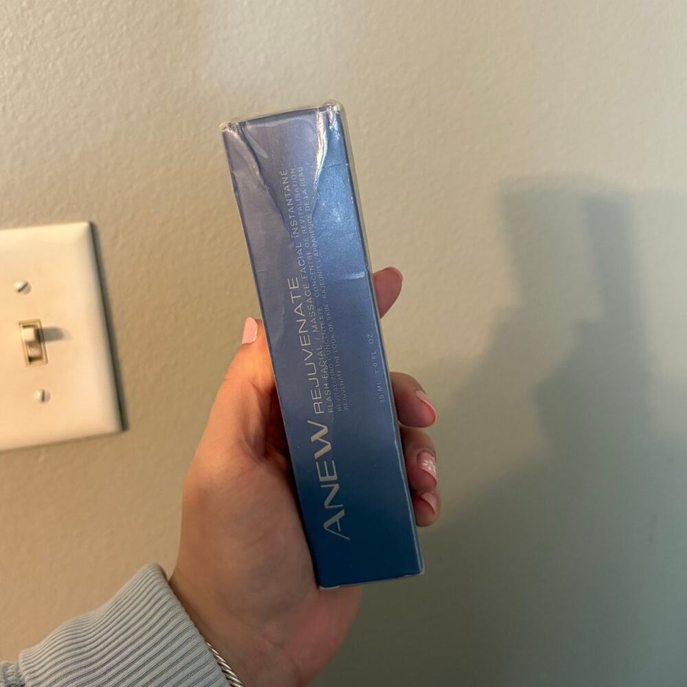 Avon ANEW Rejuvenate Flash Facial Revitalizing Concentrate 1 oz NEW